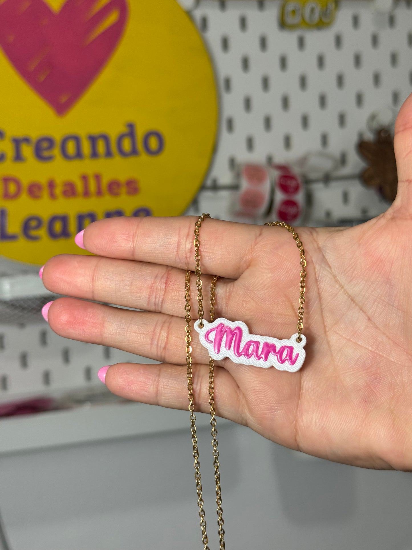 Cadena con nombre Charms 3D
